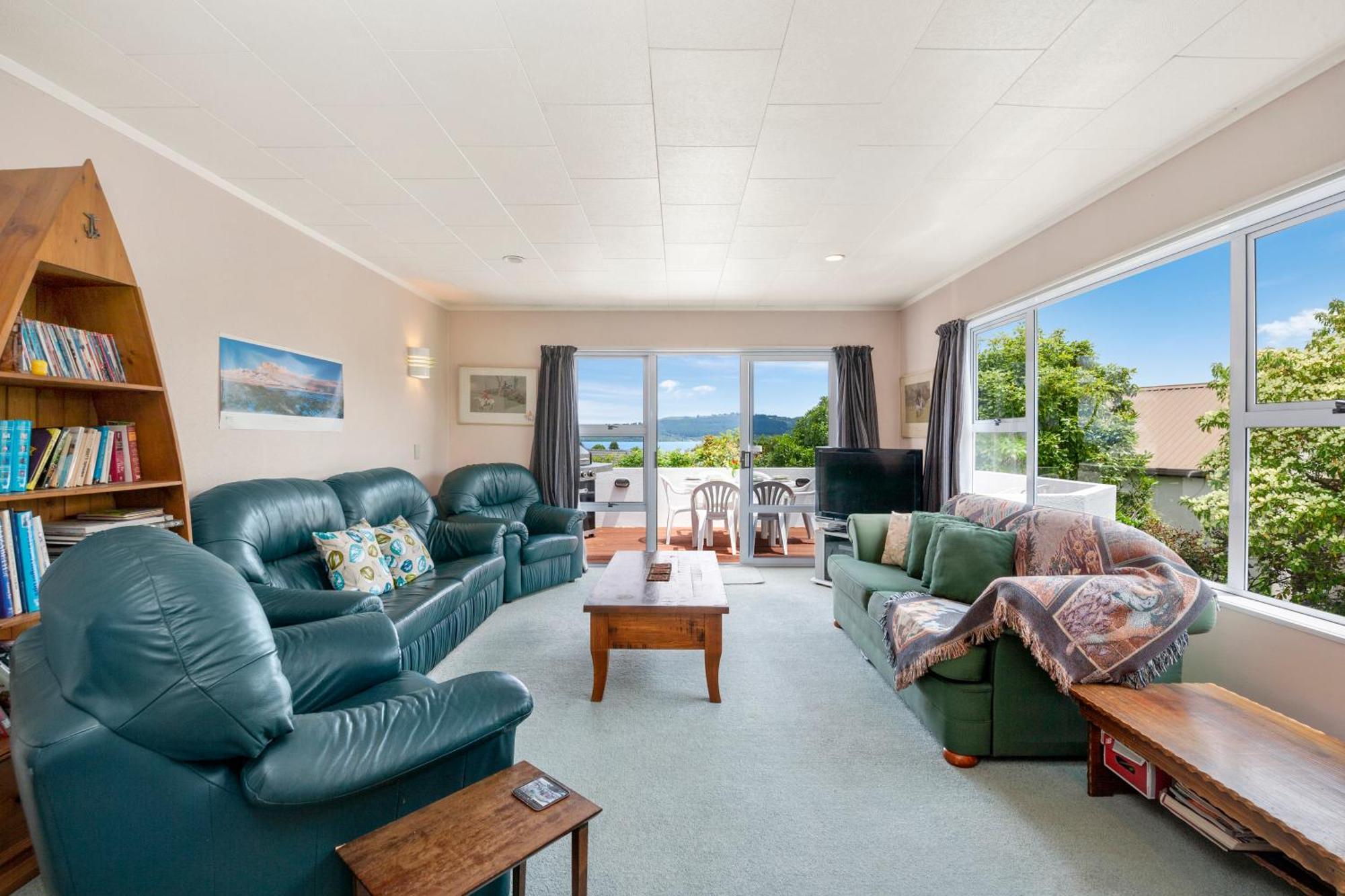 The White House - Taupo Holiday Home Exterior photo